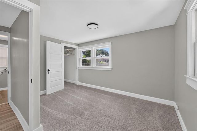 225 S Hardy Avenue, Independence, MO 64053
