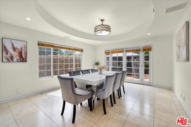 5029 Lemona Avenue, Sherman Oaks, CA 91403