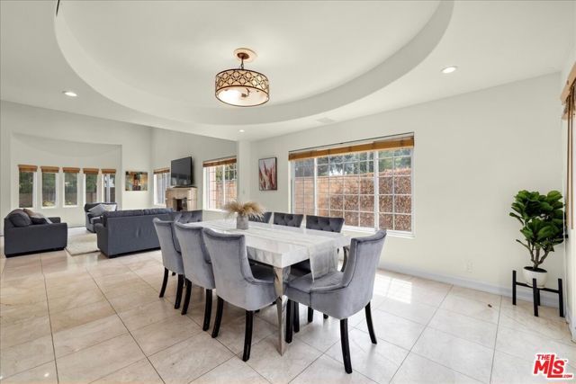 5029 Lemona Avenue, Sherman Oaks, CA 91403