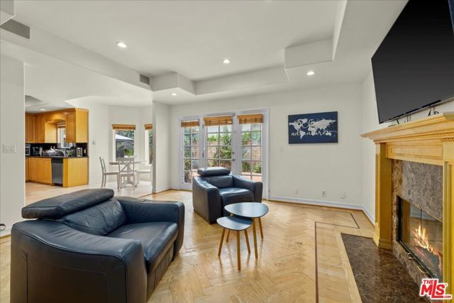 5029 Lemona Avenue, Sherman Oaks, CA 91403