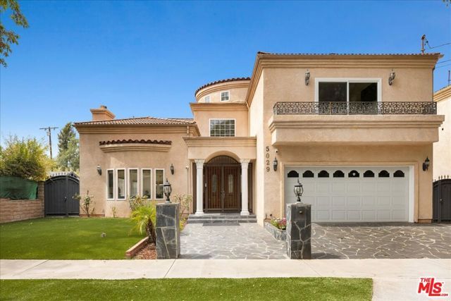 5029 Lemona Avenue, Sherman Oaks, CA 91403