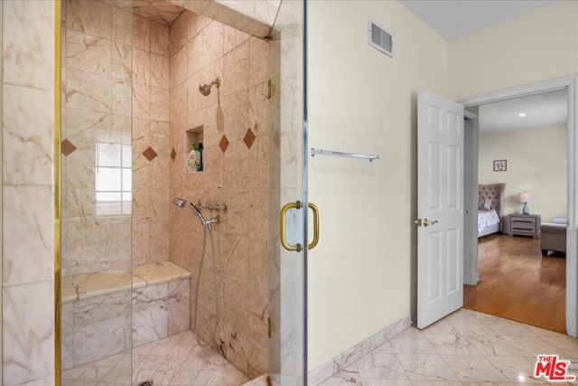 5029 Lemona Avenue, Sherman Oaks, CA 91403
