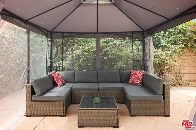 5029 Lemona Avenue, Sherman Oaks, CA 91403