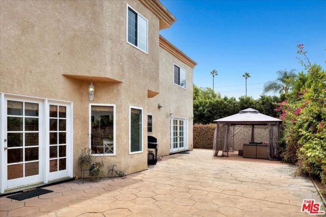 5029 Lemona Avenue, Sherman Oaks, CA 91403