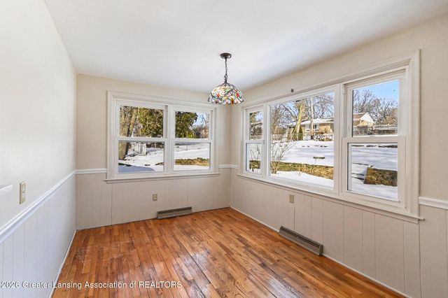 3336 Tecumseh River Road, Lansing, MI 48906