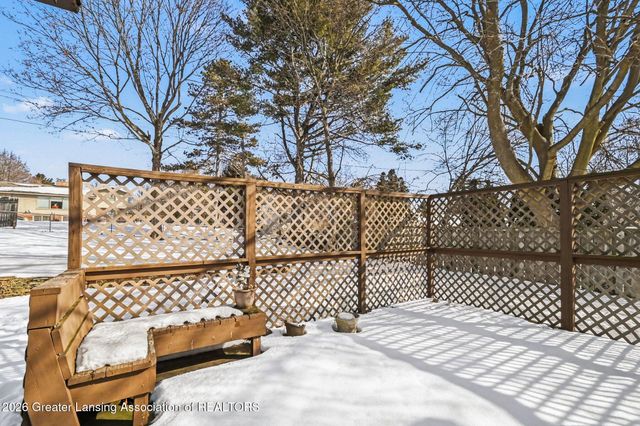 3336 Tecumseh River Road, Lansing, MI 48906