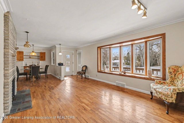 3336 Tecumseh River Road, Lansing, MI 48906