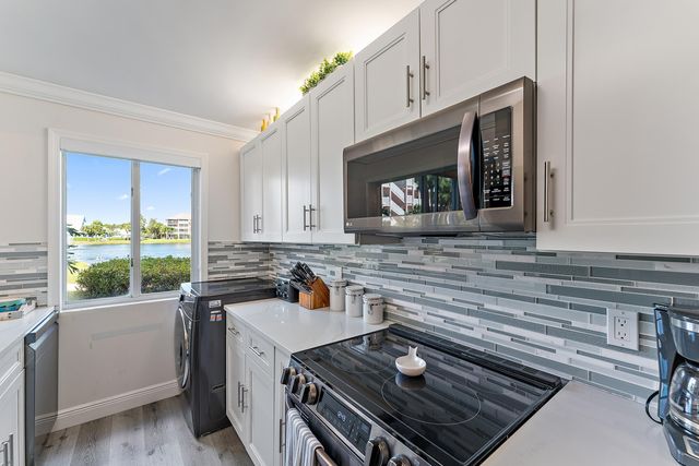 353 S Us Hwy 1 D103, Jupiter, FL 33477