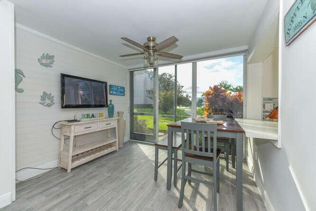 353 S Us Hwy 1 D103, Jupiter, FL 33477