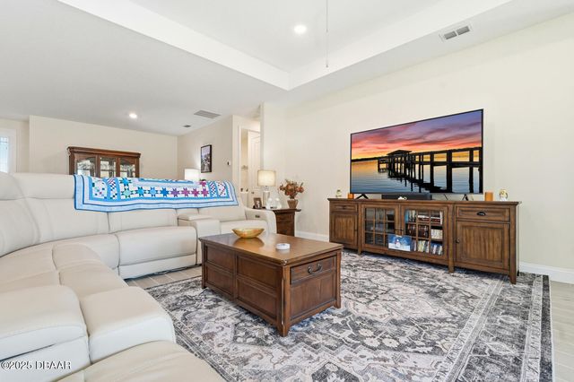 2137 Raglan Circle, Ormond Beach, FL 32174