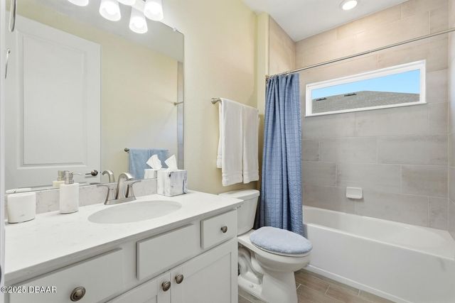 2137 Raglan Circle, Ormond Beach, FL 32174