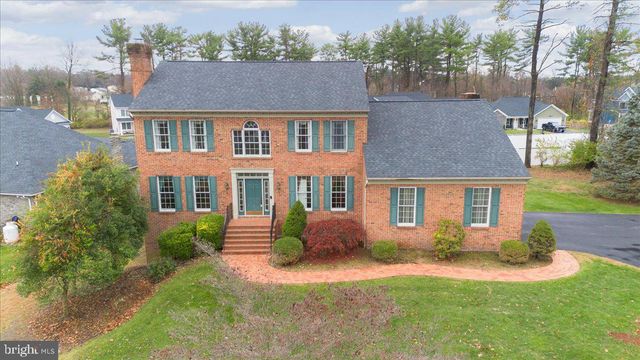 10808 ARCHER LN, Williamsport, MD 21795