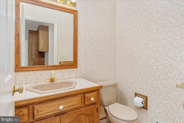 10808 ARCHER LN, Williamsport, MD 21795