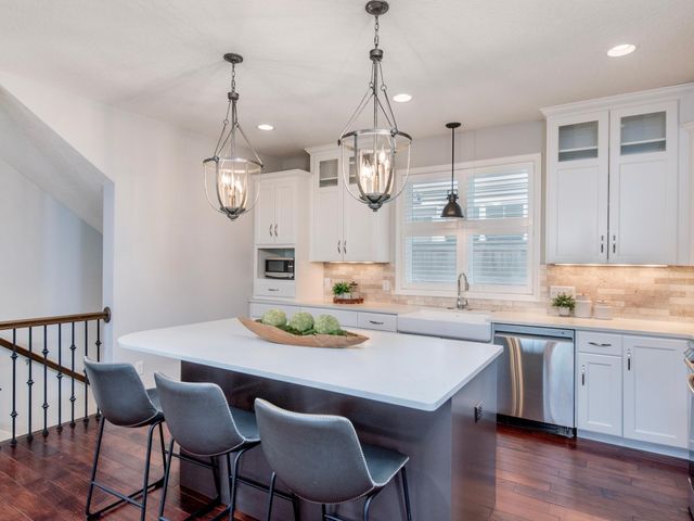 5029 Hankerson Avenue, Edina, MN 55436