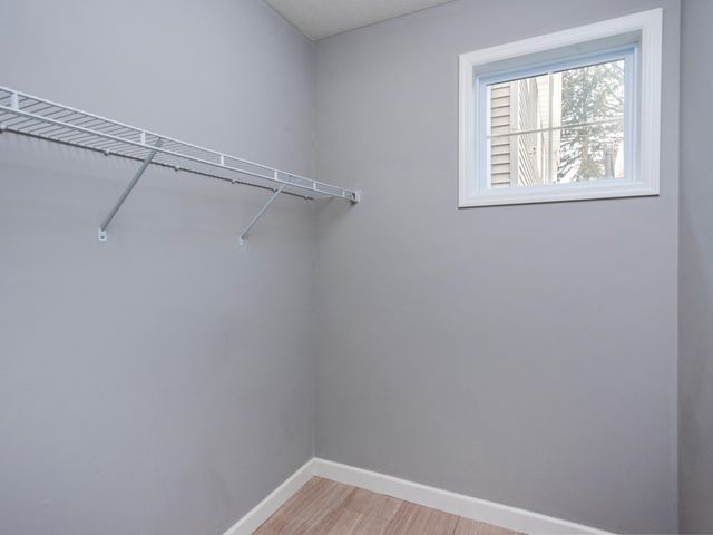 5029 Hankerson Avenue, Edina, MN 55436