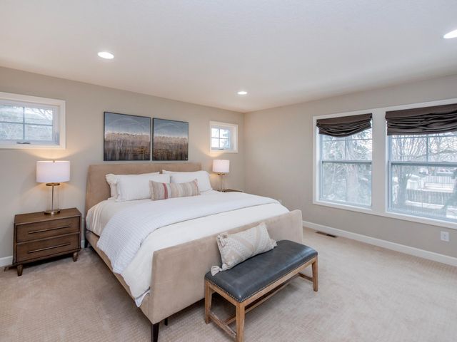 5029 Hankerson Avenue, Edina, MN 55436