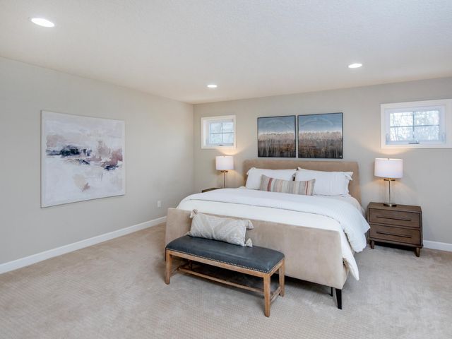 5029 Hankerson Avenue, Edina, MN 55436