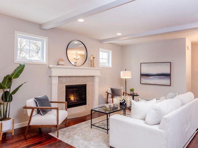 5029 Hankerson Avenue, Edina, MN 55436