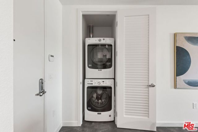4140 Glencoe Avenue 302, Marina Del Rey, CA 90292