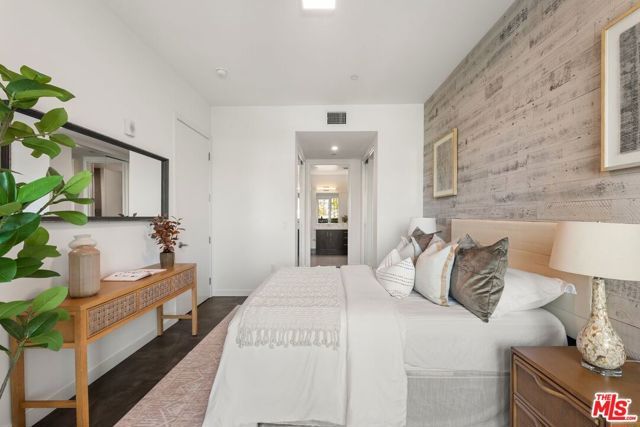 4140 Glencoe Avenue 302, Marina Del Rey, CA 90292
