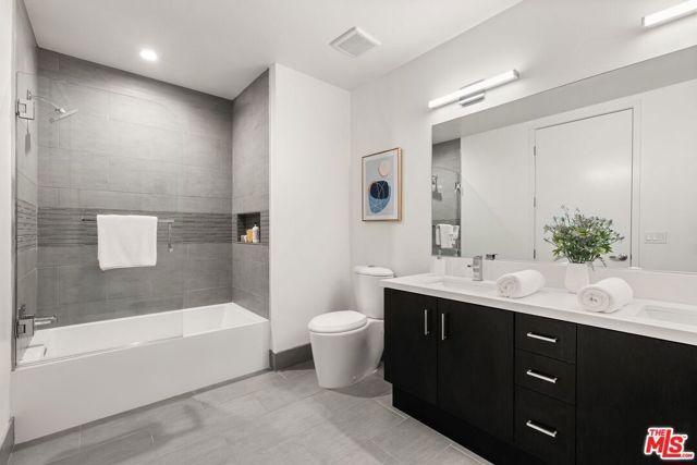 4140 Glencoe Avenue 302, Marina Del Rey, CA 90292