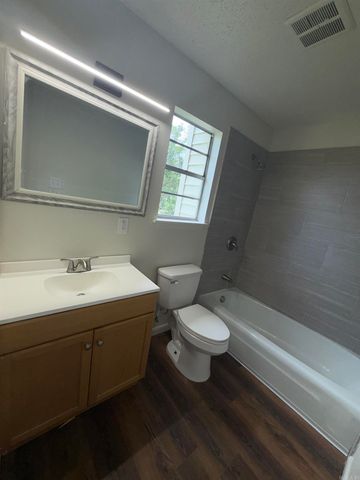3306 Dartmouth Court, Little Rock, AR 72204