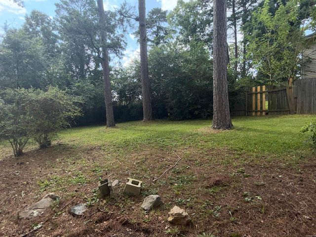 3306 Dartmouth Court, Little Rock, AR 72204