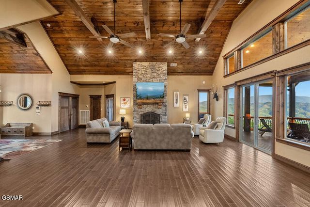 3222 Laurel Cove Trail, Sevierville, TN 37862