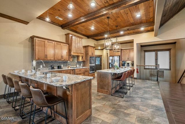 3222 Laurel Cove Trail, Sevierville, TN 37862
