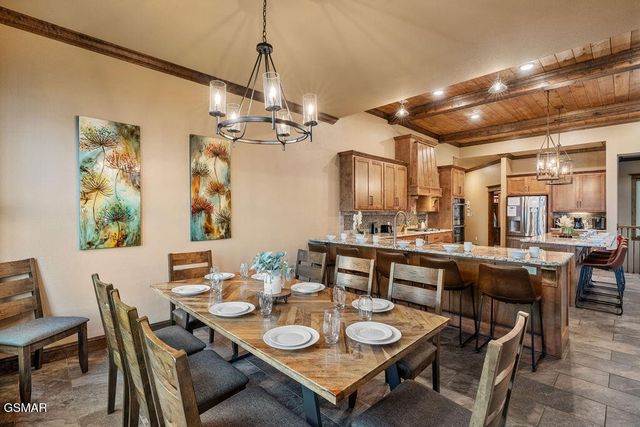 3222 Laurel Cove Trail, Sevierville, TN 37862