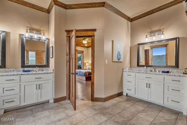 3222 Laurel Cove Trail, Sevierville, TN 37862