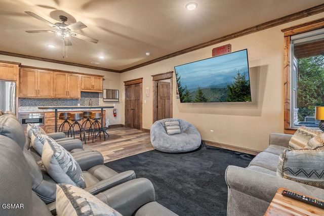 3222 Laurel Cove Trail, Sevierville, TN 37862