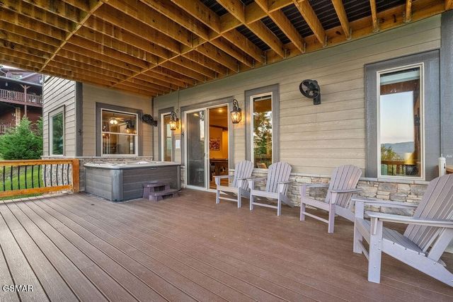 3222 Laurel Cove Trail, Sevierville, TN 37862