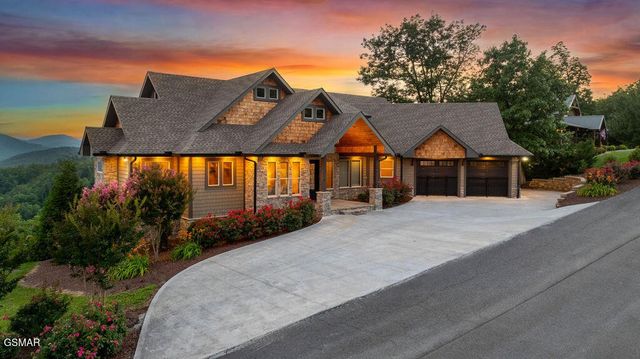 3222 Laurel Cove Trail, Sevierville, TN 37862