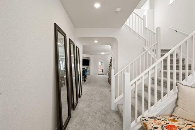 218 Summit DR, Lockhart, TX 78644