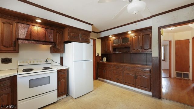 13 Macarthur Ave, Cranford Twp., NJ 07016