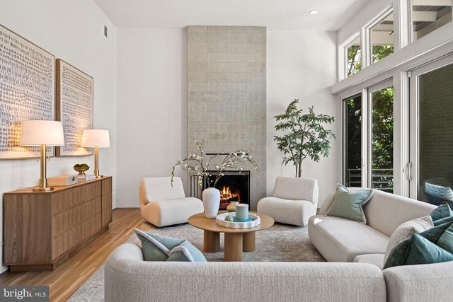 2319 BANCROFT PL NW, Washington, DC 20008