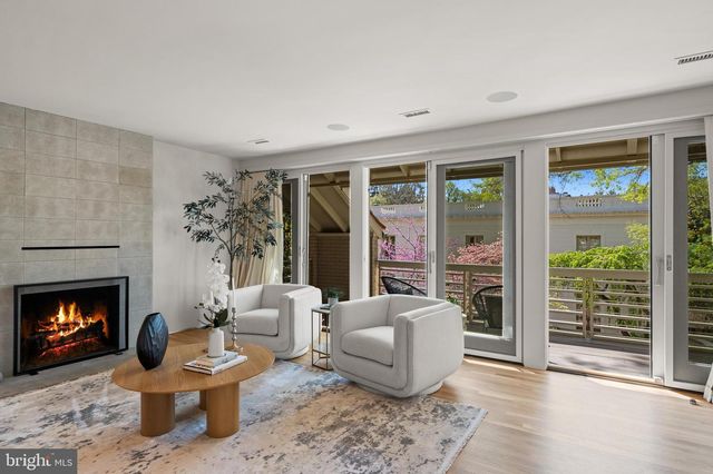2319 BANCROFT PL NW, Washington, DC 20008