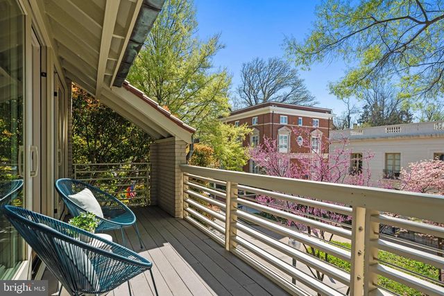 2319 BANCROFT PL NW, Washington, DC 20008