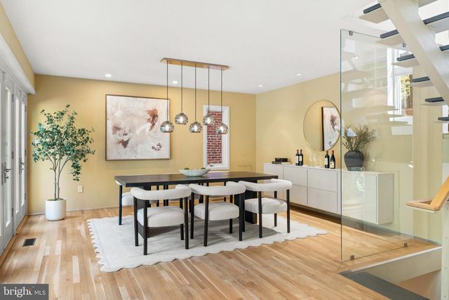 2319 BANCROFT PL NW, Washington, DC 20008