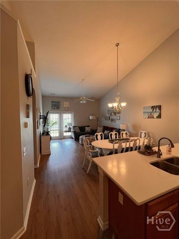 8 Copper Court, Savannah, GA 31419