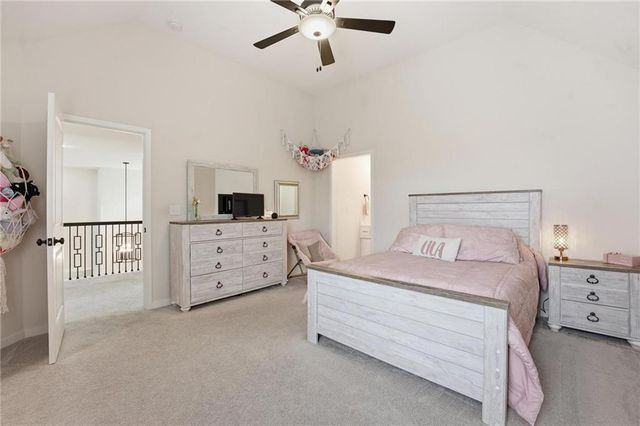 15305 W 172nd Place, Olathe, KS 66062