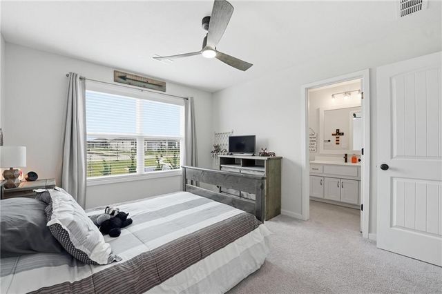 15305 W 172nd Place, Olathe, KS 66062