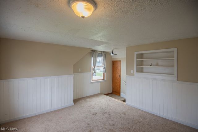 107 Renee Drive, Struthers, OH 44471