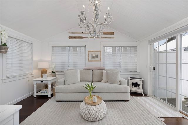 34 North Country Club Drive, Warwick, RI 02888