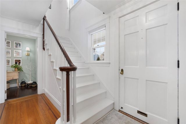 34 North Country Club Drive, Warwick, RI 02888