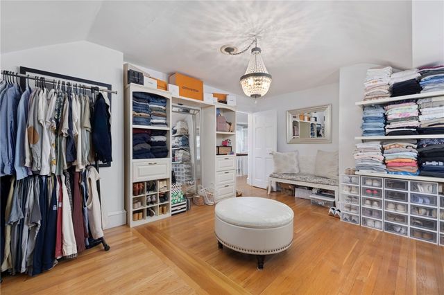 34 North Country Club Drive, Warwick, RI 02888