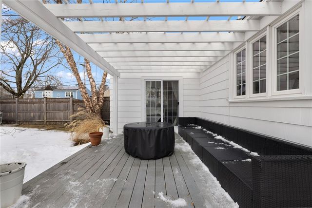 34 North Country Club Drive, Warwick, RI 02888