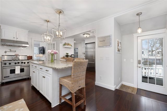 34 North Country Club Drive, Warwick, RI 02888