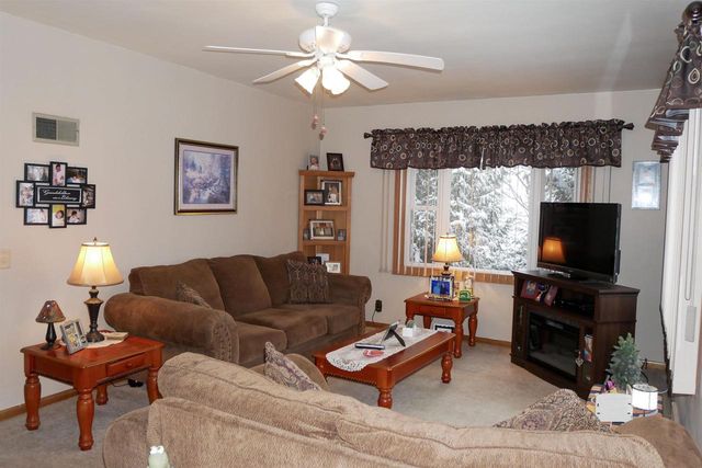 401 PINE STREET, Athens, WI 54411